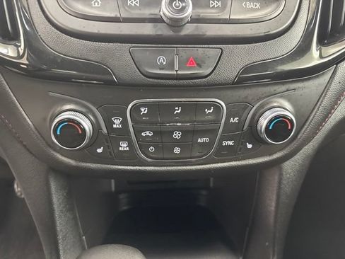 Used 2023 Chevrolet Equinox RS w/ RS Leather Package FWD image 22
