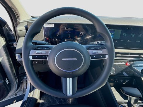 New 2026 Hyundai Tucson SEL image 8