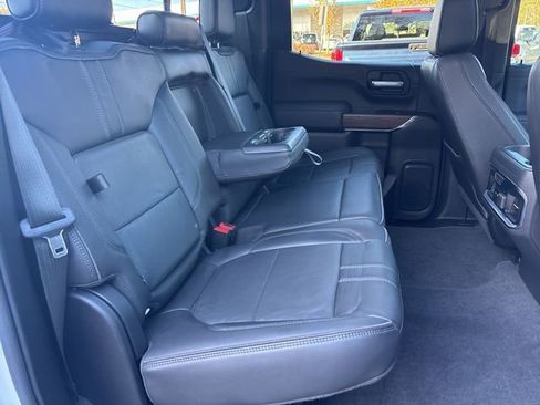 Used 2020 Chevrolet Silverado 1500 High Country w/ Technology Package image 18
