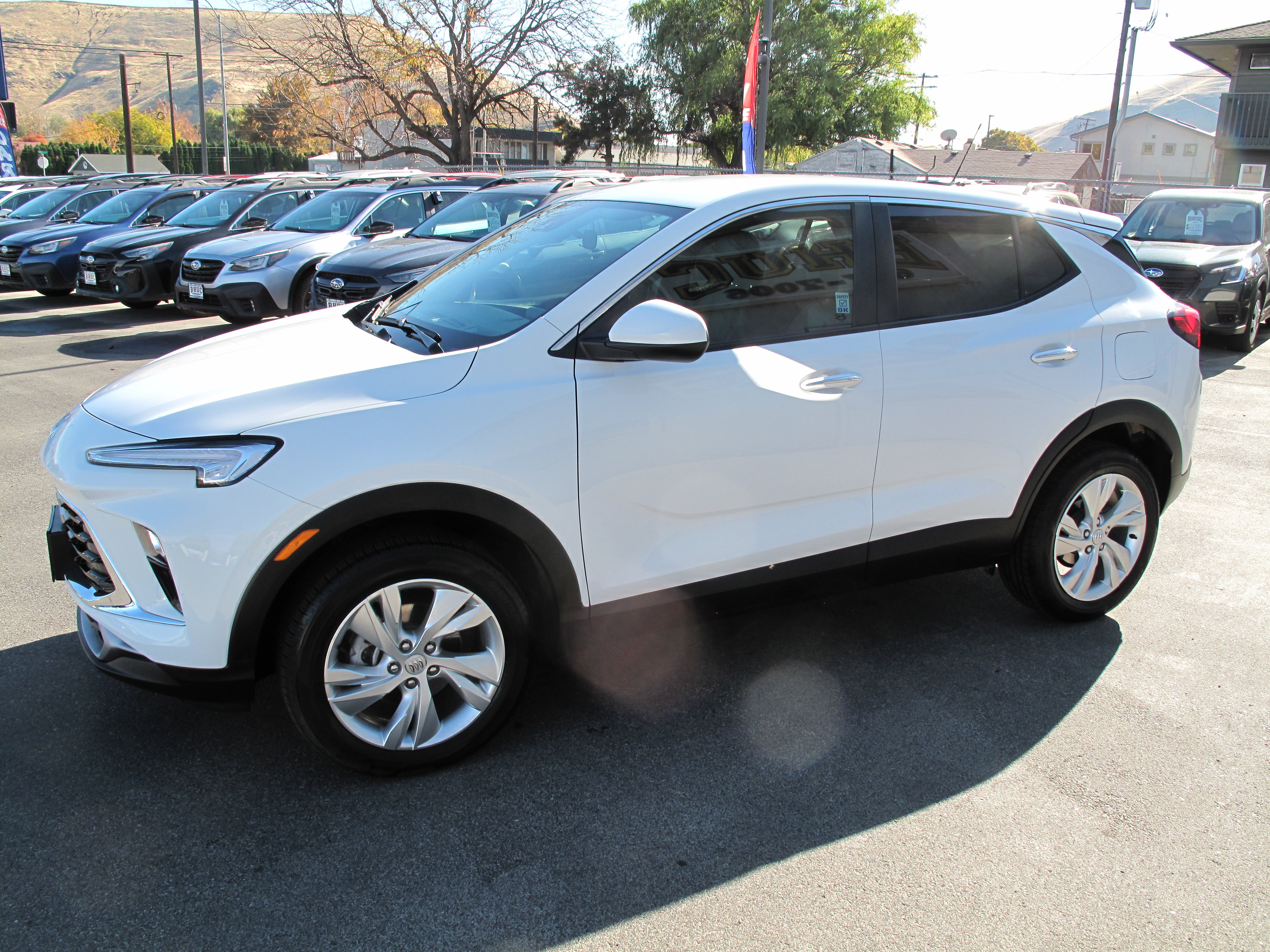 Used 2026 Buick Encore GX Preferred AWD/4WD image 3