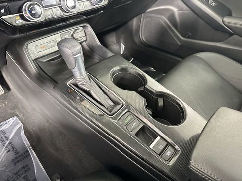 Used 2024 Honda Civic EX-L image 19