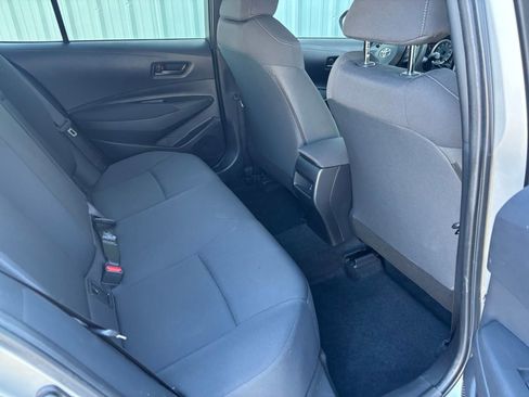 Used 2022 Toyota Corolla LE image 31