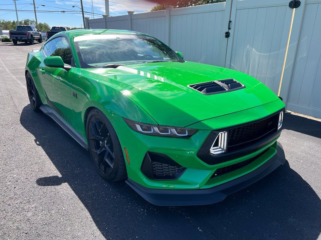 Used 2025 Ford Mustang GT w/ GT Performance Package RWD image 2