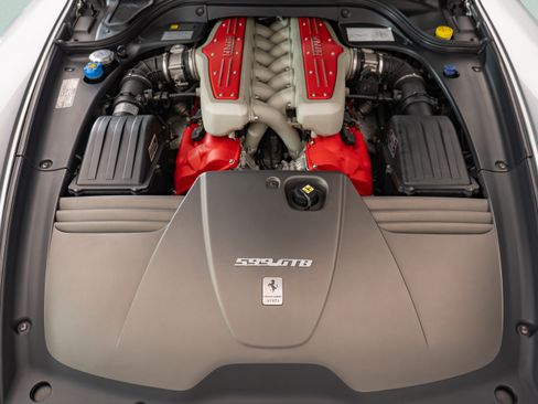 Used 2009 Ferrari 599 GTB Fiorano RWD image 23