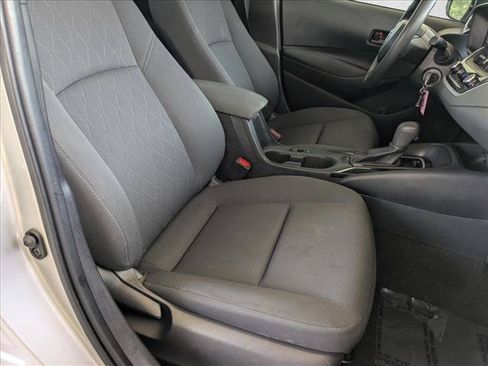 Used 2023 Toyota Corolla LE FWD image 20