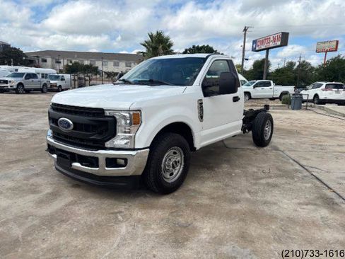 Used 2022 Ford F250 XL w/ XL Value Package RWD image 3