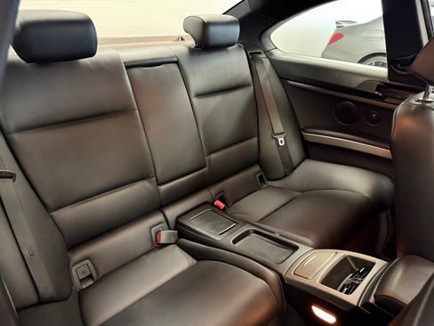 Used 2013 BMW 335i Coupe w/ M Sport Pkg image 21