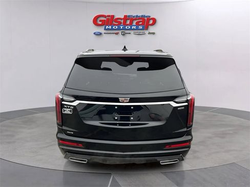 Used 2022 Cadillac XT6 Sport image 3