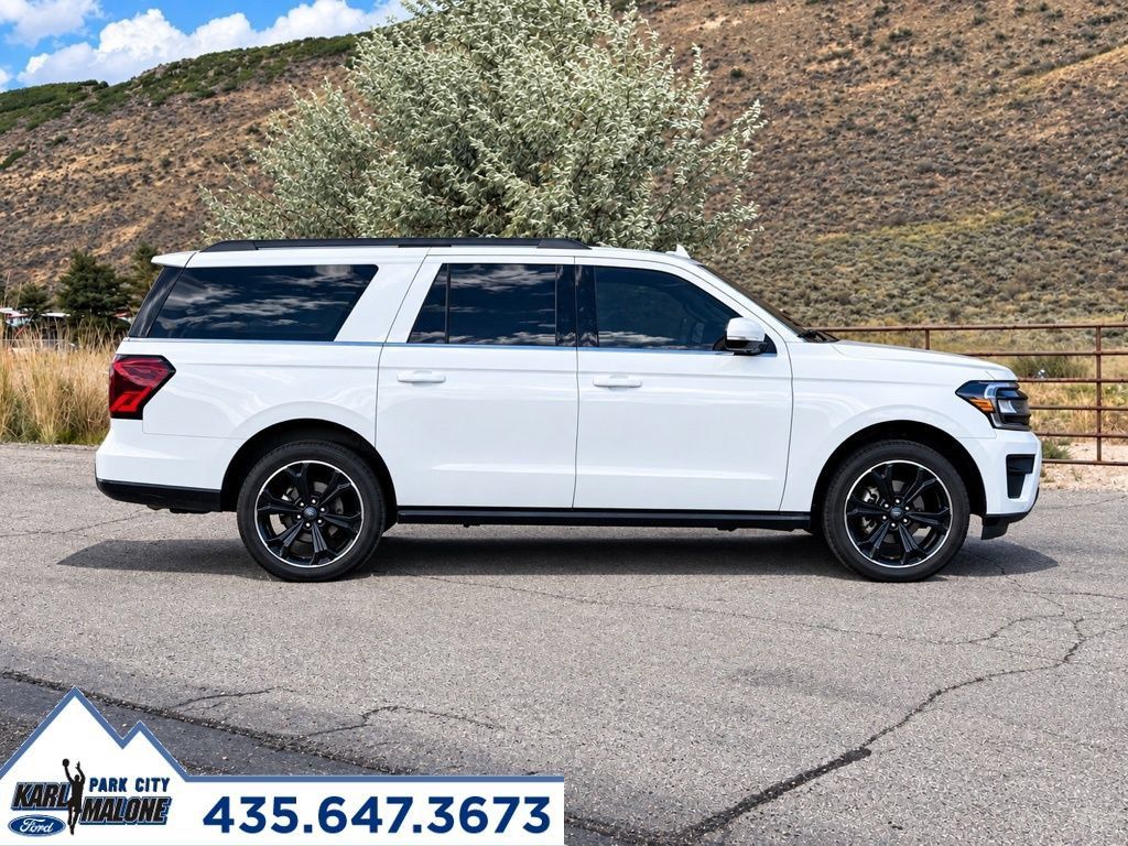 Used 2022 Ford Expedition Max Limited AWD/4WD image 6