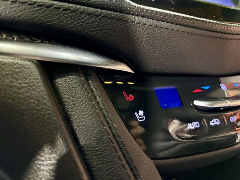 Used 2022 Cadillac XT5 Sportv image 27