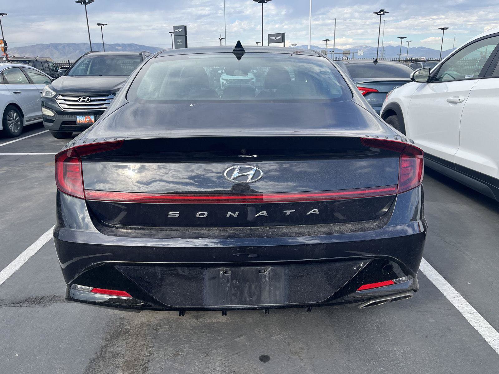 Certified 2023 Hyundai Sonata SEL FWD image 4