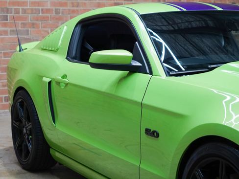 Used 2013 Ford Mustang GT Premium w/ Brembo Brake Pkg RWD image 22