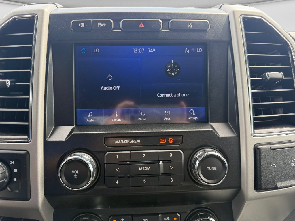 Used 2020 Ford F350 Lariat w/ Lariat Value Package AWD/4WD image 17
