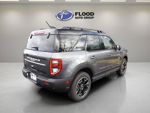 New 2025 Ford Bronco Sport Outer Banks w/ Outer Banks Tech Package+ image 2