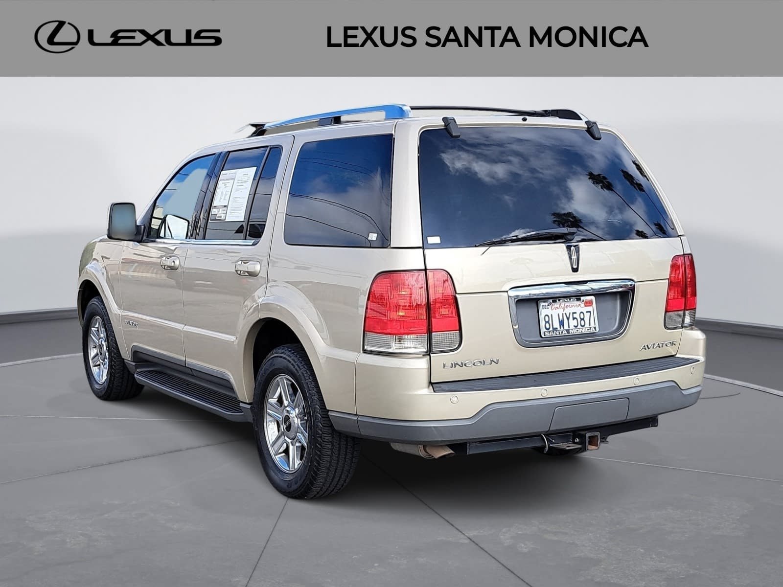 Used 2004 Lincoln Aviator 2WD image 7