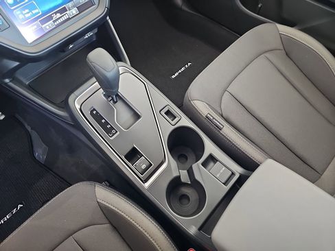 Certified 2025 Subaru Impreza 2.0i image 29