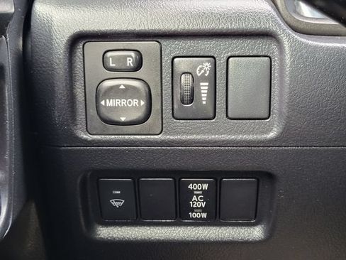 Used 2019 Toyota 4Runner TRD Off-Road Premium AWD/4WD image 21