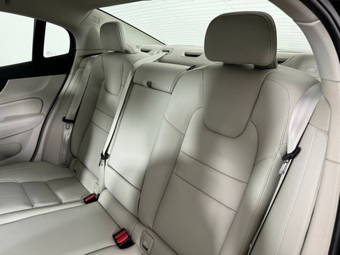 New 2024 Volvo S60 B5 Plus w/ Climate Package image 12