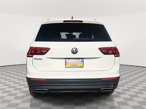 Used 2021 Volkswagen Tiguan S image 6