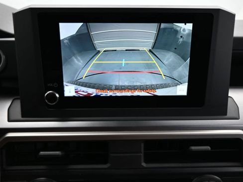 Used 2025 Toyota 4Runner SR5 AWD/4WD image 24