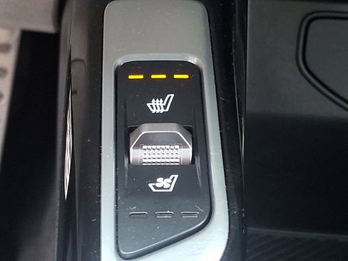 Certified 2025 Kia Sorento SX Prestige image 25