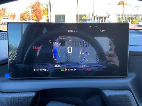 Used 2024 Chevrolet Silverado EV W/T image 9