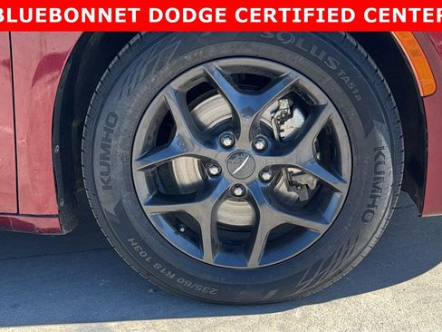 Used 2018 Chrysler Pacifica Touring-L w/ Premium Audio Group image 30