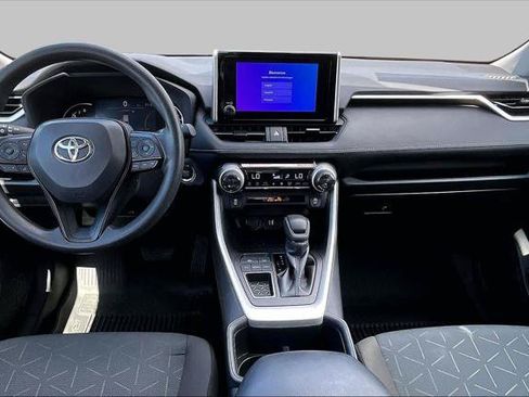 Certified 2025 Toyota RAV4 XLE w/ Convenience Package FWD image 16