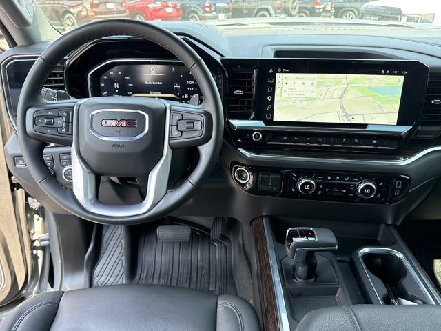 Used 2026 GMC Sierra 1500 Elevation w/ Elevation Premium Package AWD/4WD image 7