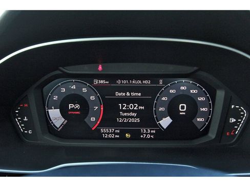 Used 2023 Audi Q3 2.0T Premium image 13