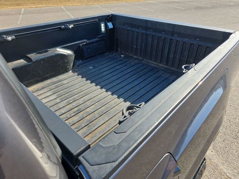 Used 2021 Toyota Tacoma SR w/ SR Convenience Package image 20