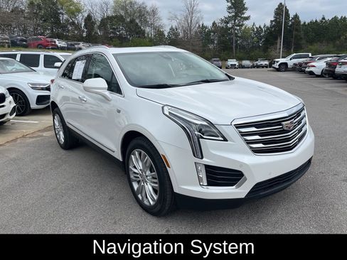Used 2019 Cadillac XT5 Premium Luxury image 3