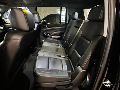 Used 2019 GMC Yukon XL SLT image 11