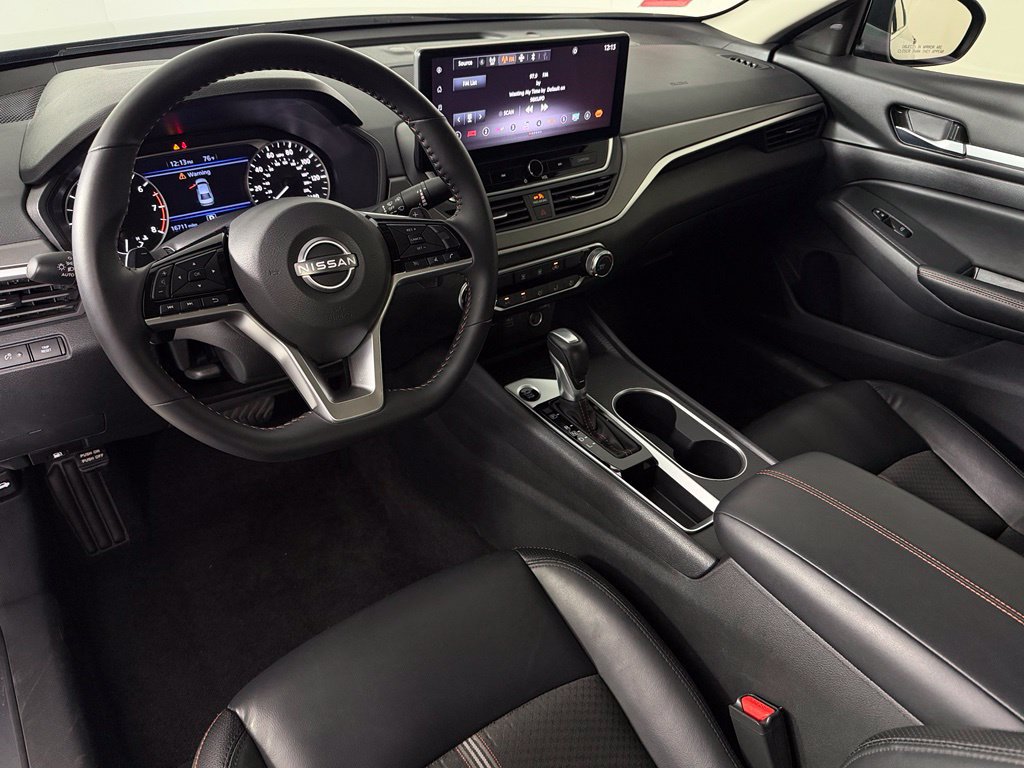Used 2026 Nissan Altima 2.5 SR FWD image 13