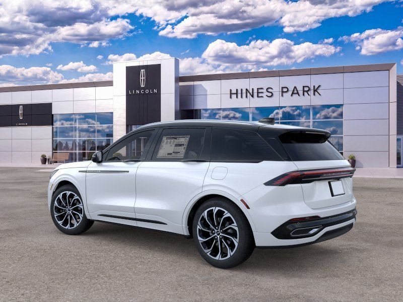 New 2026 Lincoln Nautilus Reserve AWD/4WD image 4