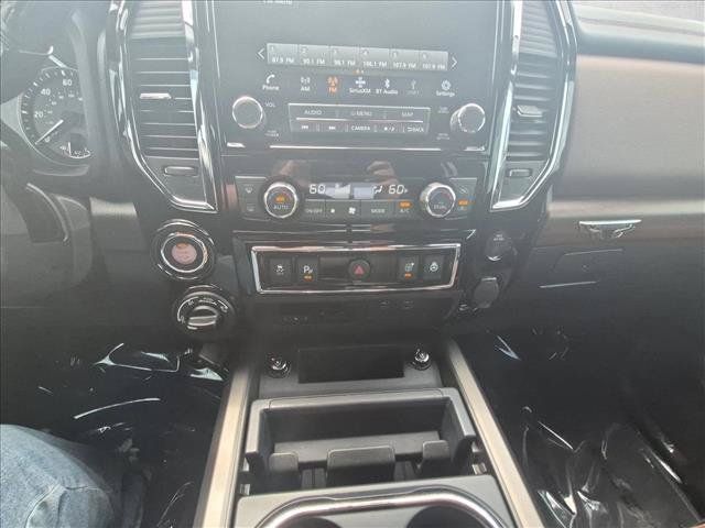 Used 2023 Nissan Titan Platinum Reserve w/ Moonroof Package AWD/4WD image 15