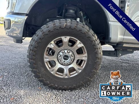 Certified 2024 Ford F250 Lariat w/ Lariat Ultimate Package AWD/4WD image 13