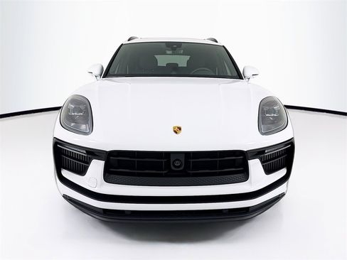 New 2026 Porsche Macan S image 6