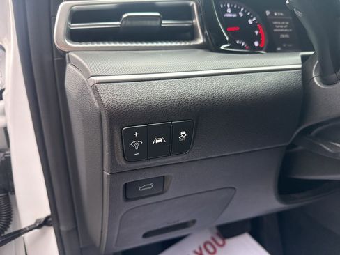 Used 2024 Kia K5 GT-Line w/ GT-Line Premium Package image 16