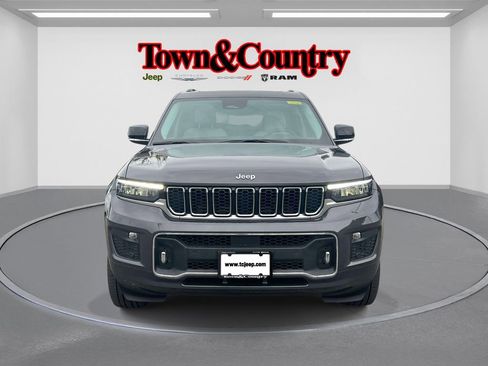 Certified 2022 Jeep Grand Cherokee L Overland AWD/4WD image 2