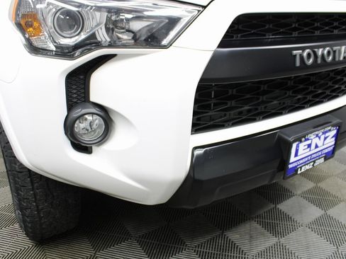 Used 2016 Toyota 4Runner TRD Pro image 40