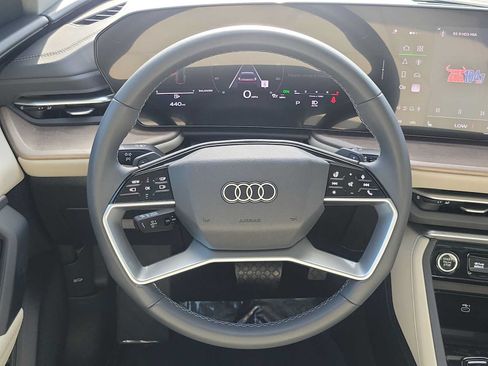 Certified 2025 Audi Q5 Premium Plus w/ Premium Plus AWD/4WD image 22