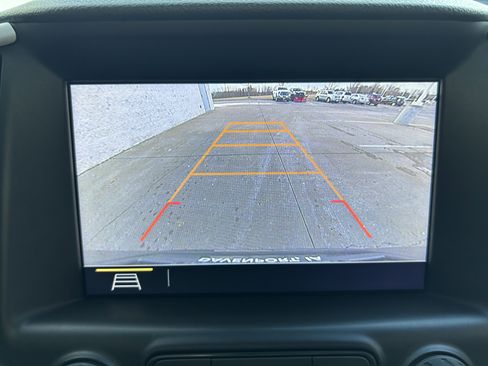 Used 2020 GMC Terrain SLT w/ Preferred Package image 32