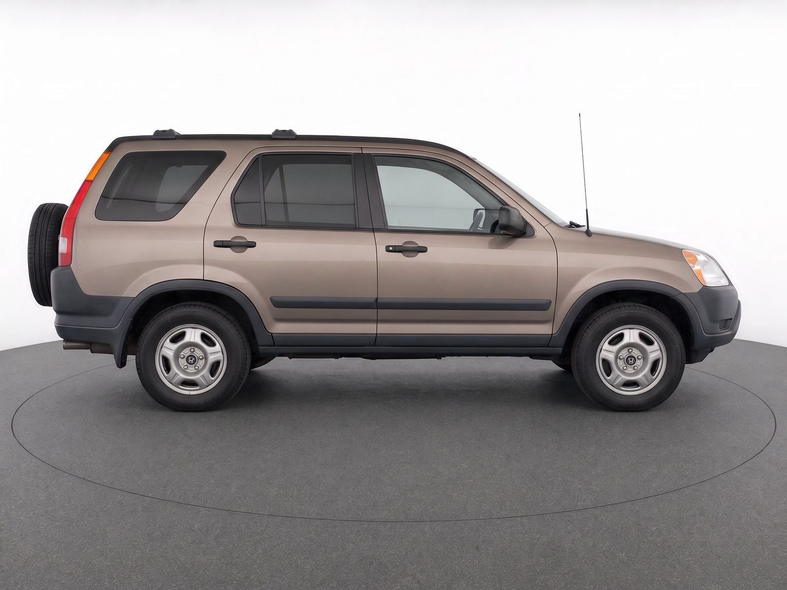 Used 2004 Honda CR-V LX image 8