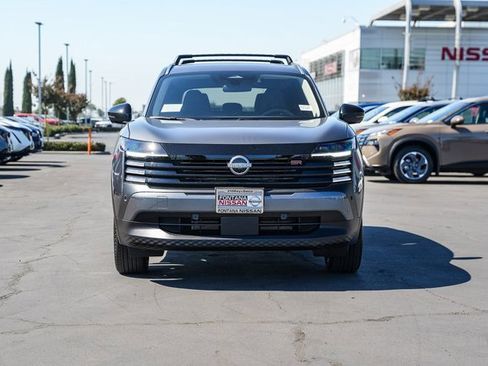 New 2026 Nissan Kicks SR image 2