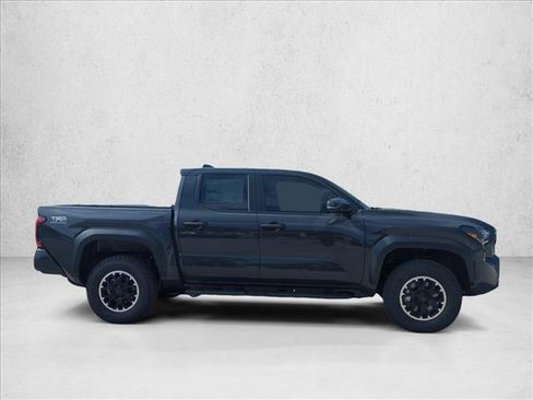 New 2026 Toyota Tacoma TRD Off-Road w/ TRD Off Road Upgrade Package AWD/4WD image 4