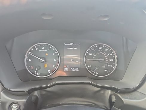 Used 2024 Subaru Outback Premium AWD/4WD image 16