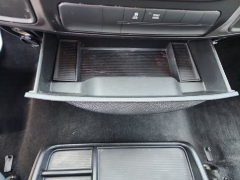 Used 2017 RAM 1500 Express w/ Express Value Package RWD image 21