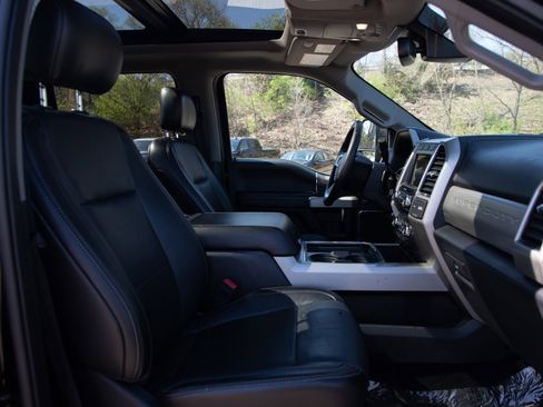Used 2019 Ford F250 Lariat AWD/4WD image 11