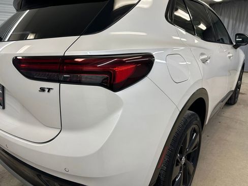 Certified 2023 Buick Envision Preferred w/ Sport Touring Package image 27